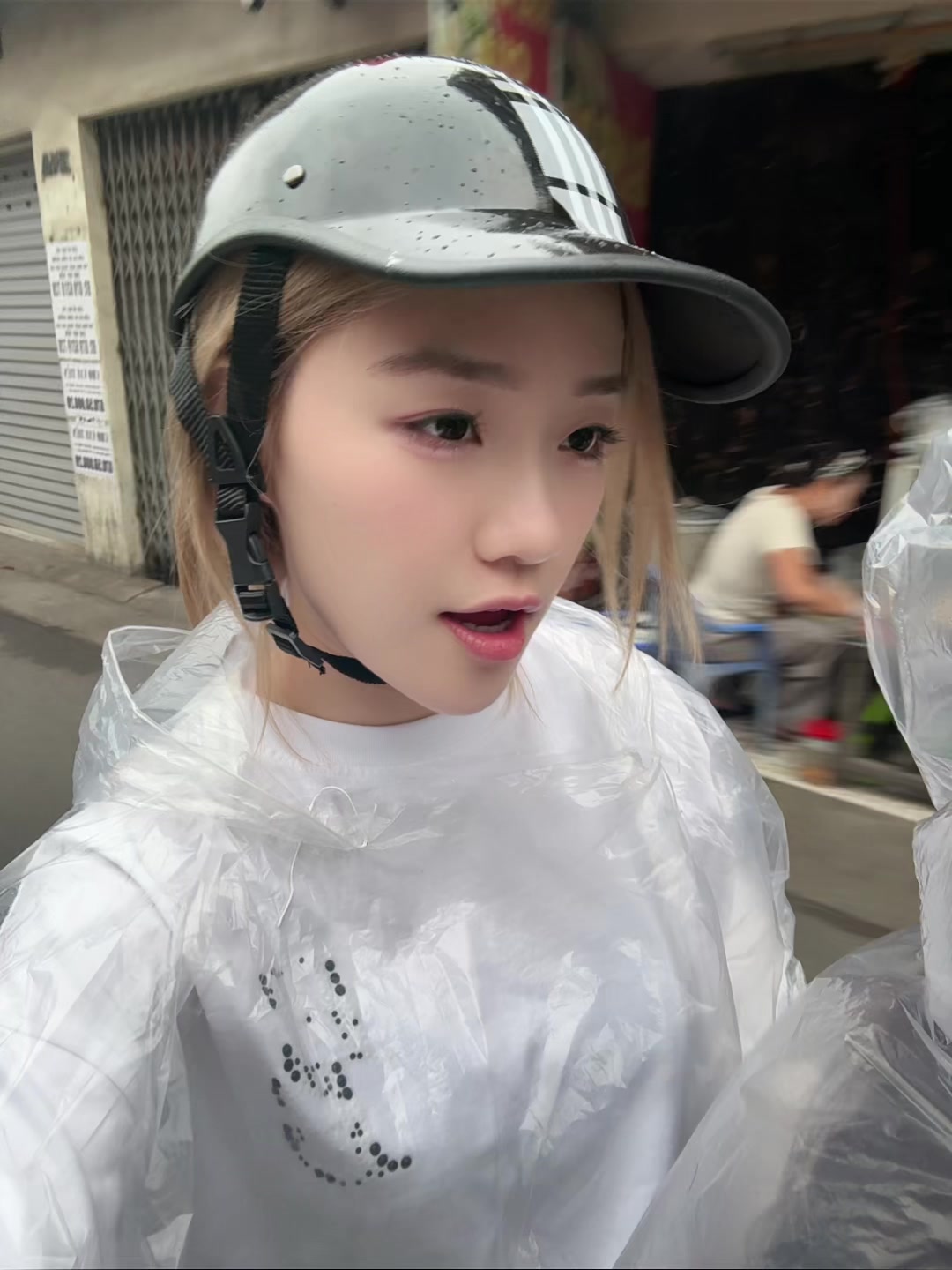 @bầu trời h&ocirc;m nay mưa sấm chớp