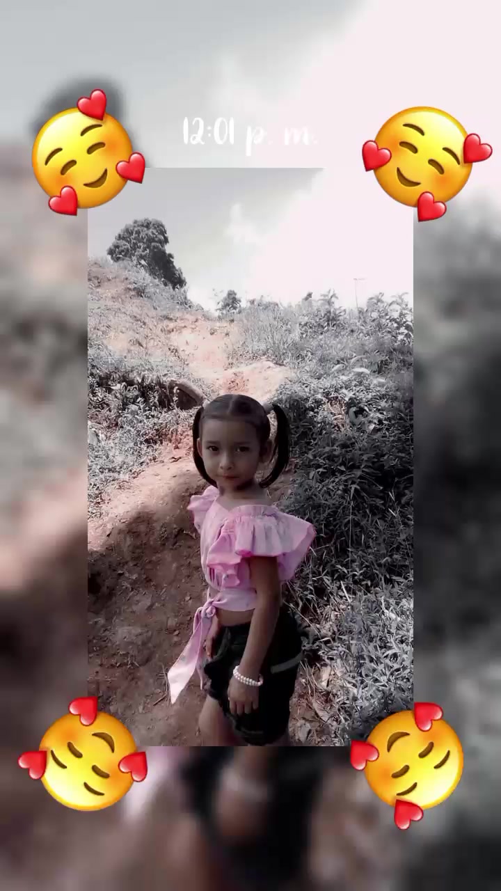 @María Lanza