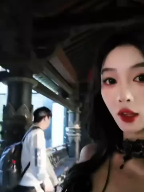 @Tỷ Tỷ Cosplay ✨