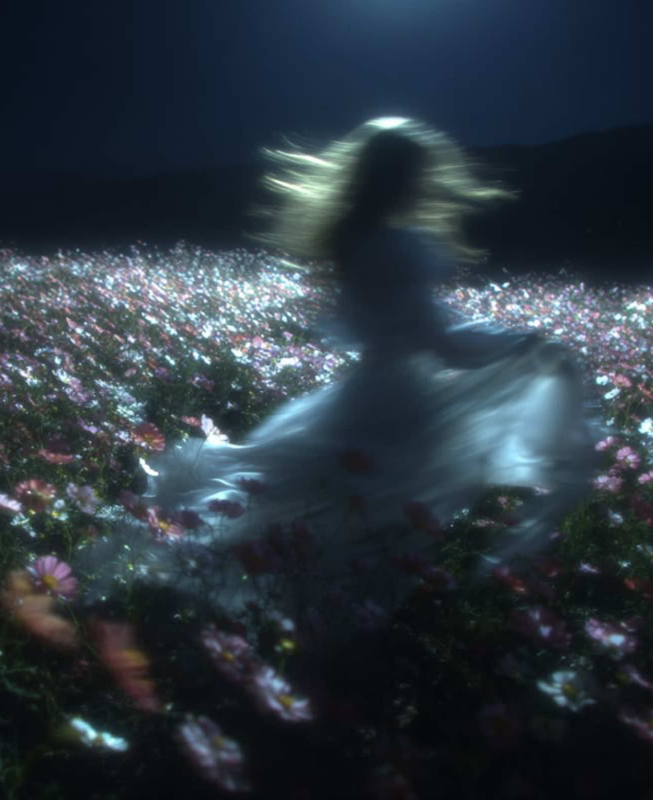 @𝒍𝒊𝒗𝒊𝒏𝒈𝒉𝒂𝒓𝒅