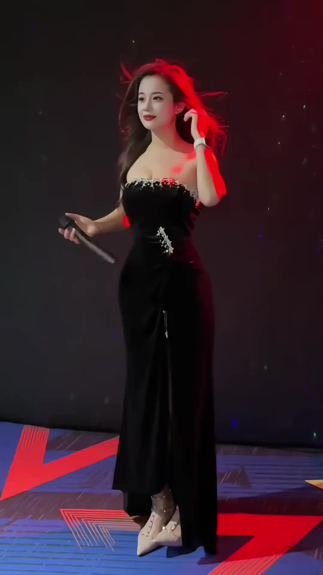 @Domi