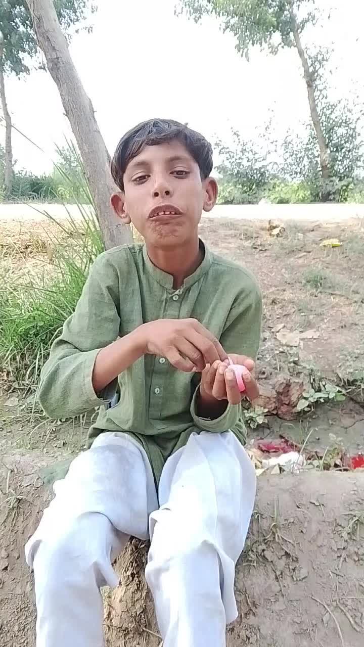 @m Khalid Abbas
