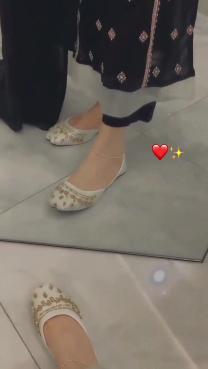 @💕Aنaya💕