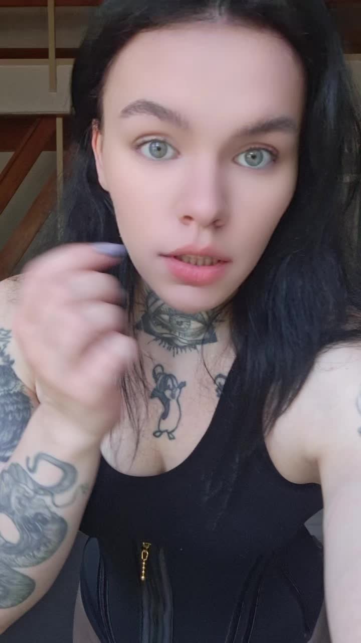 @Kseniia🇺🇦🇧🇪