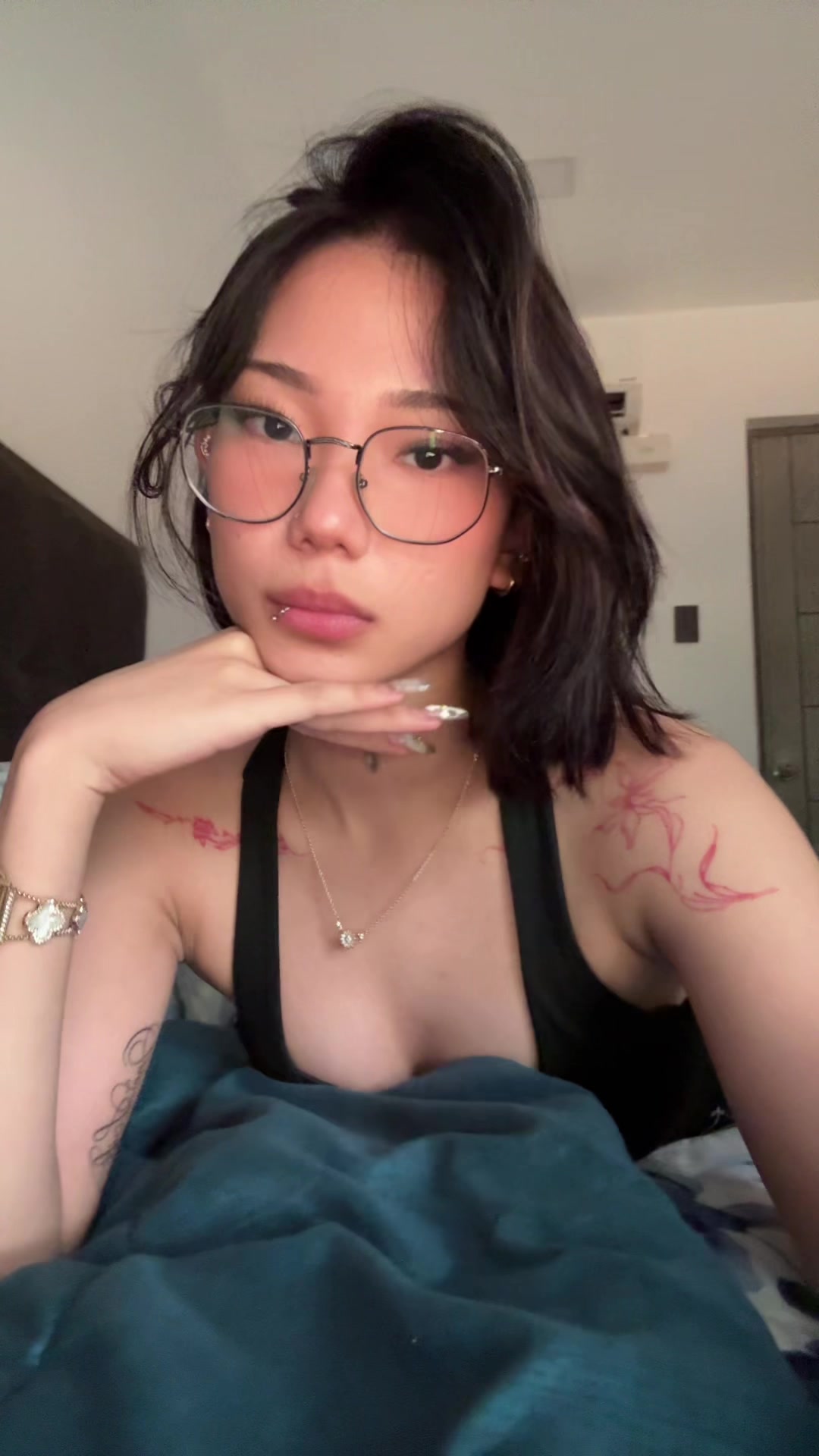 @k