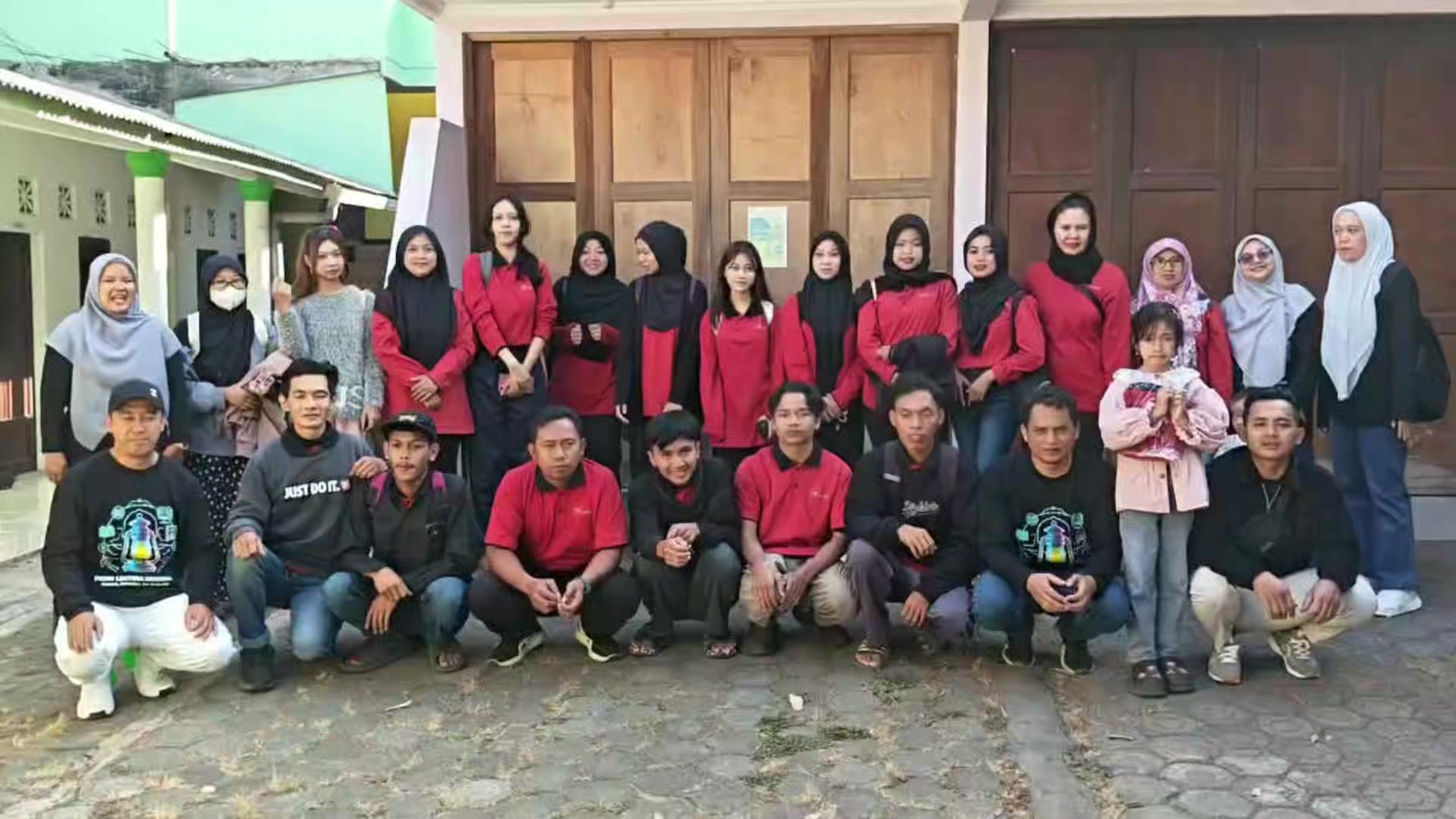 @pkbmlenteranusantara