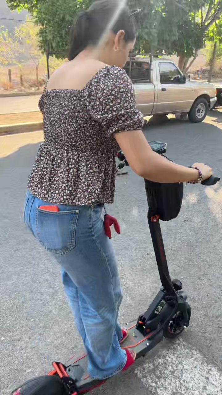 @Gloria Guzman