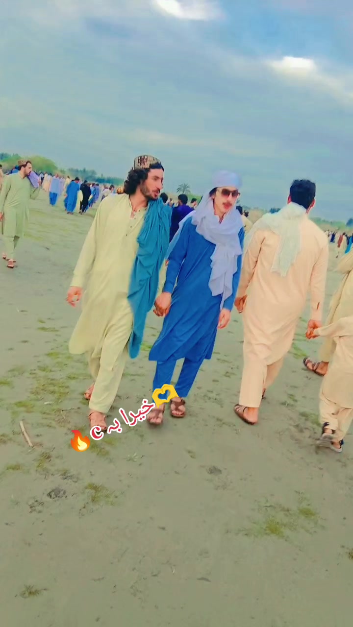 @Naveed❤️mawrat