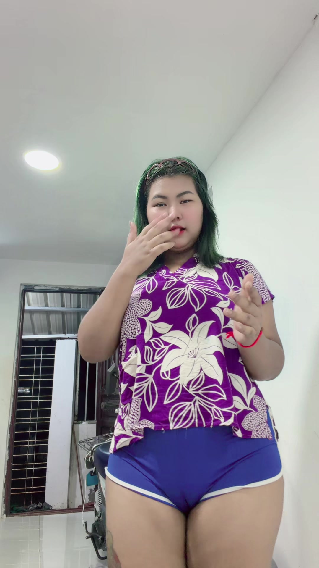 @𝐒𝐚𝐧 𝐍𝐰𝐞 💐