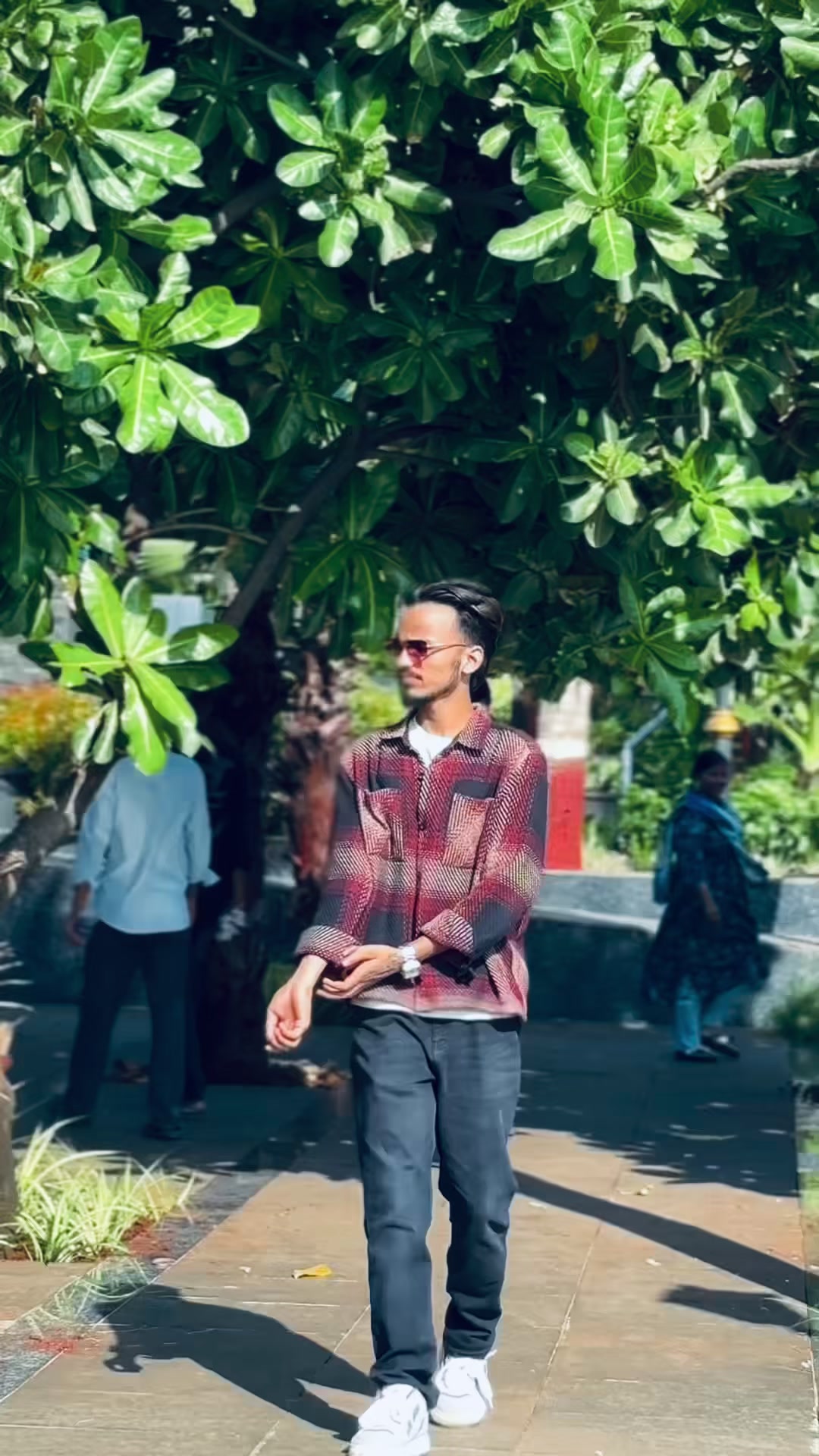 @MaNu