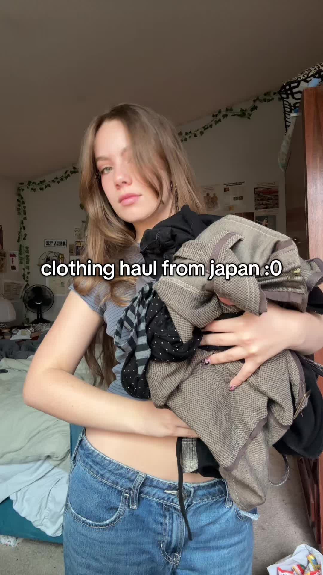 @lily