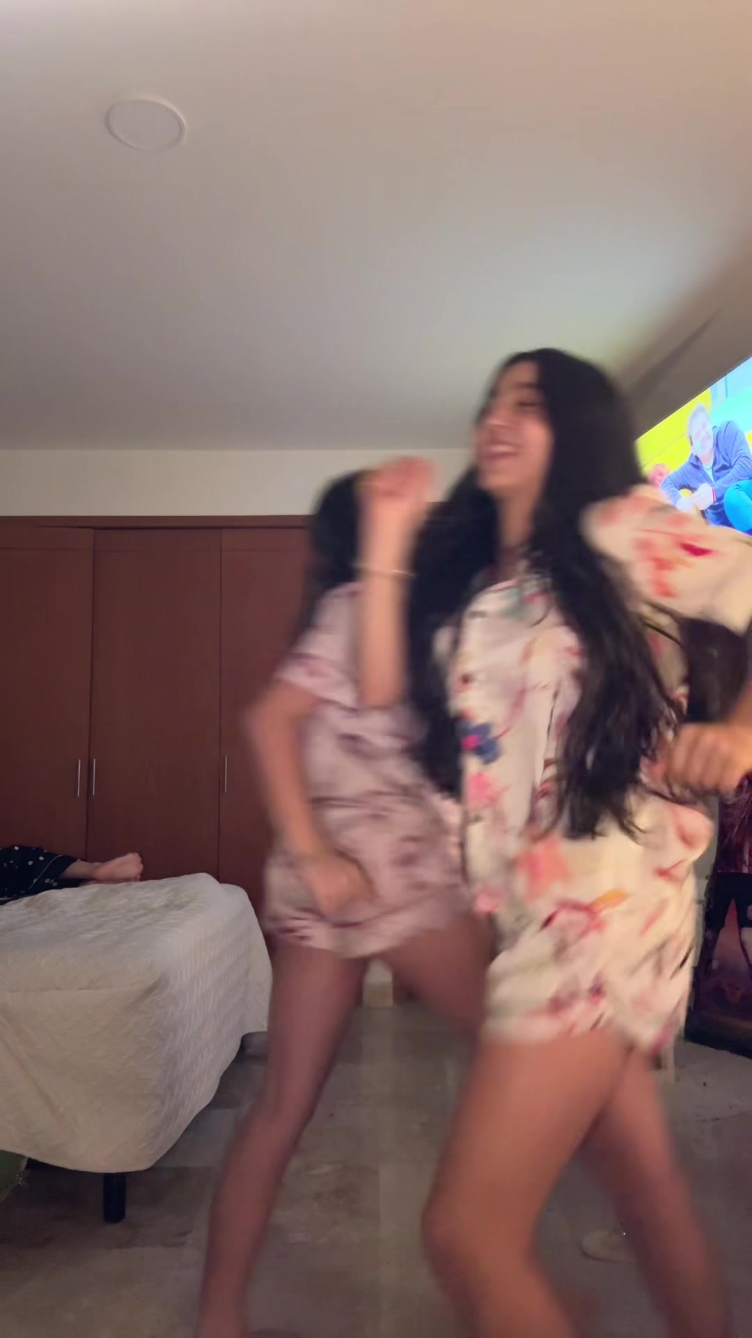 @giiii