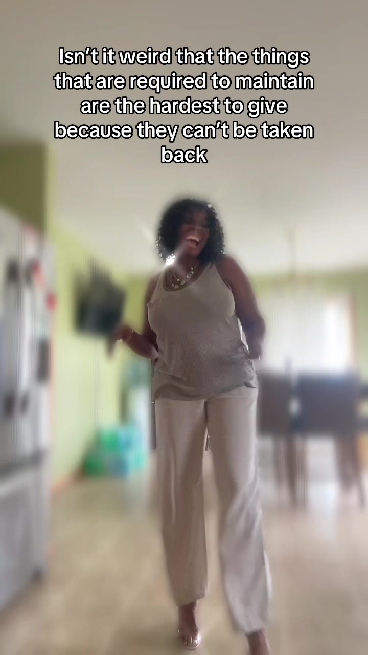 @montricelewis