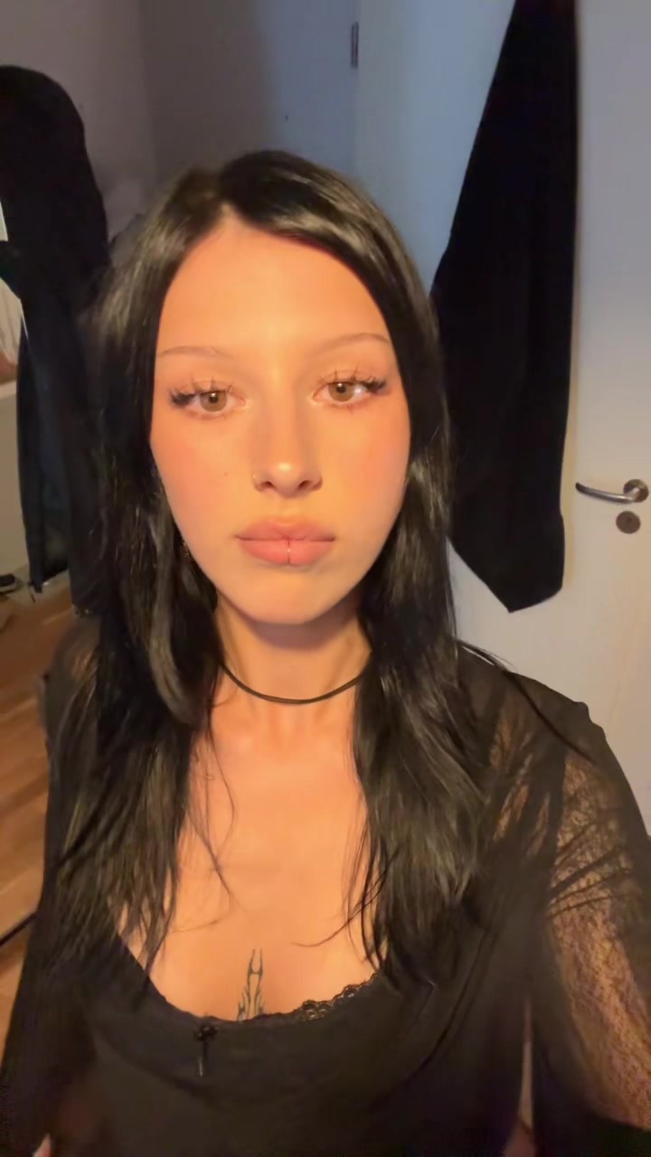 @ann-jùlie