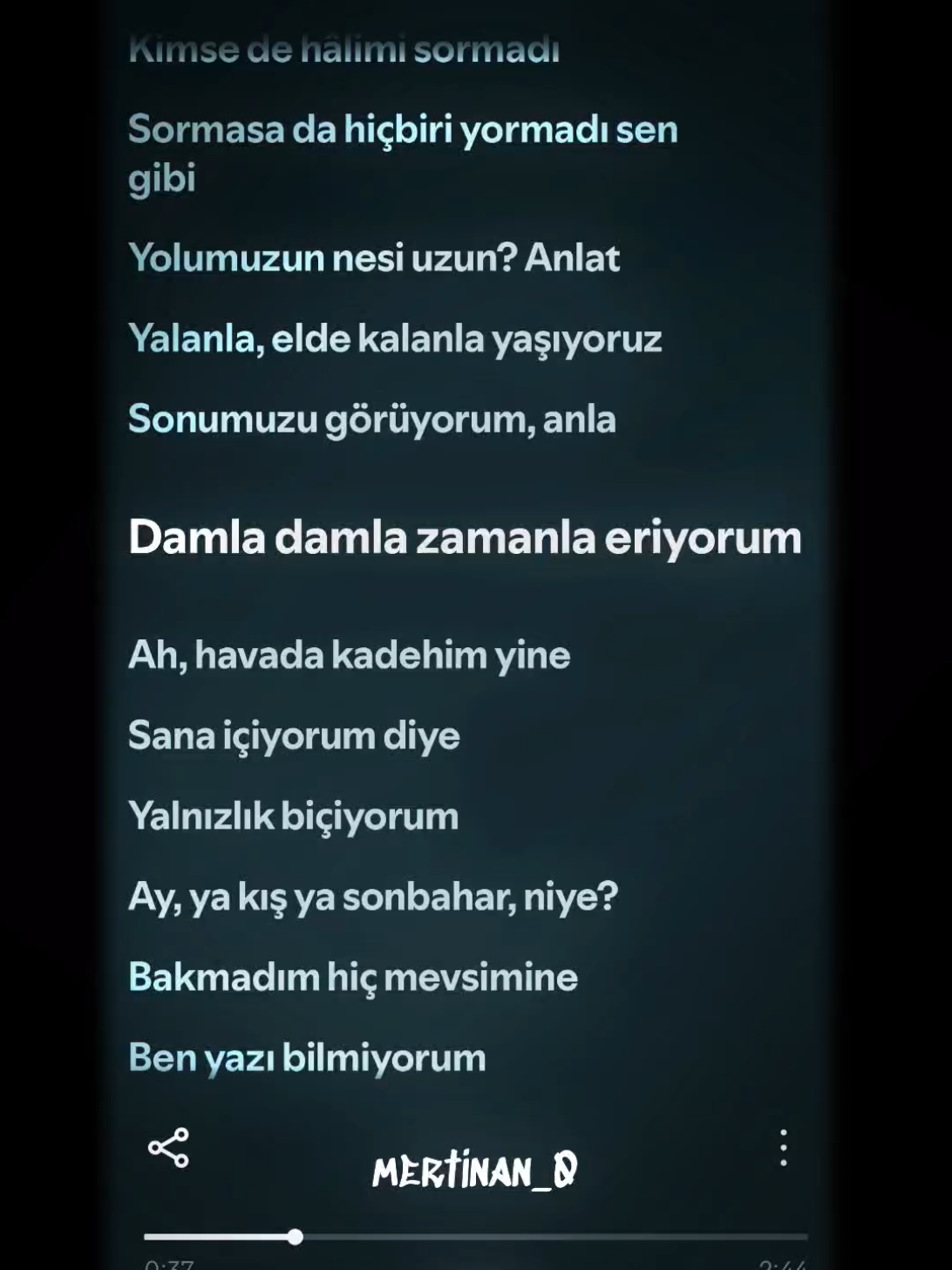 @𝐓.