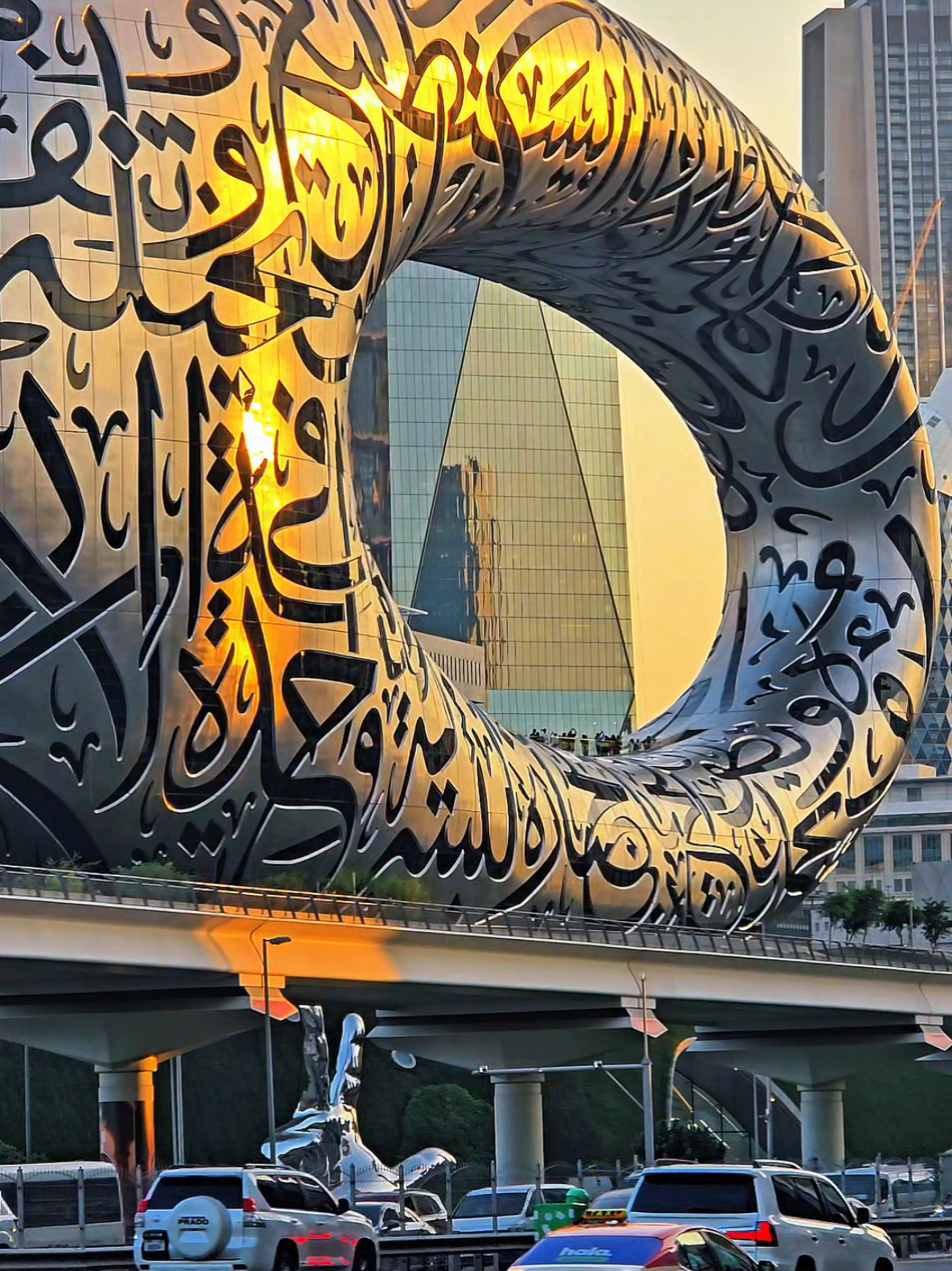 @dubai