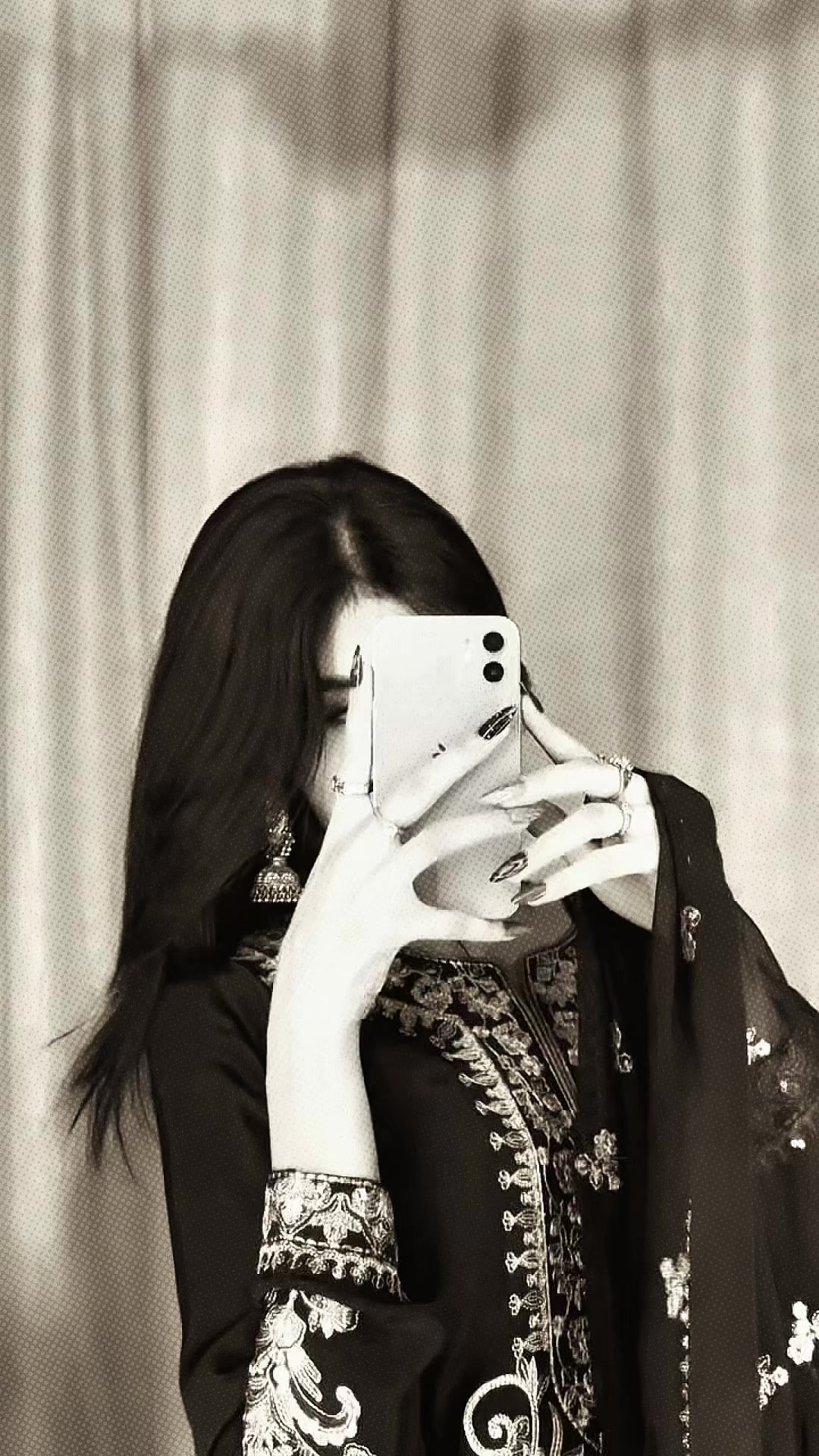 @๐ผ.