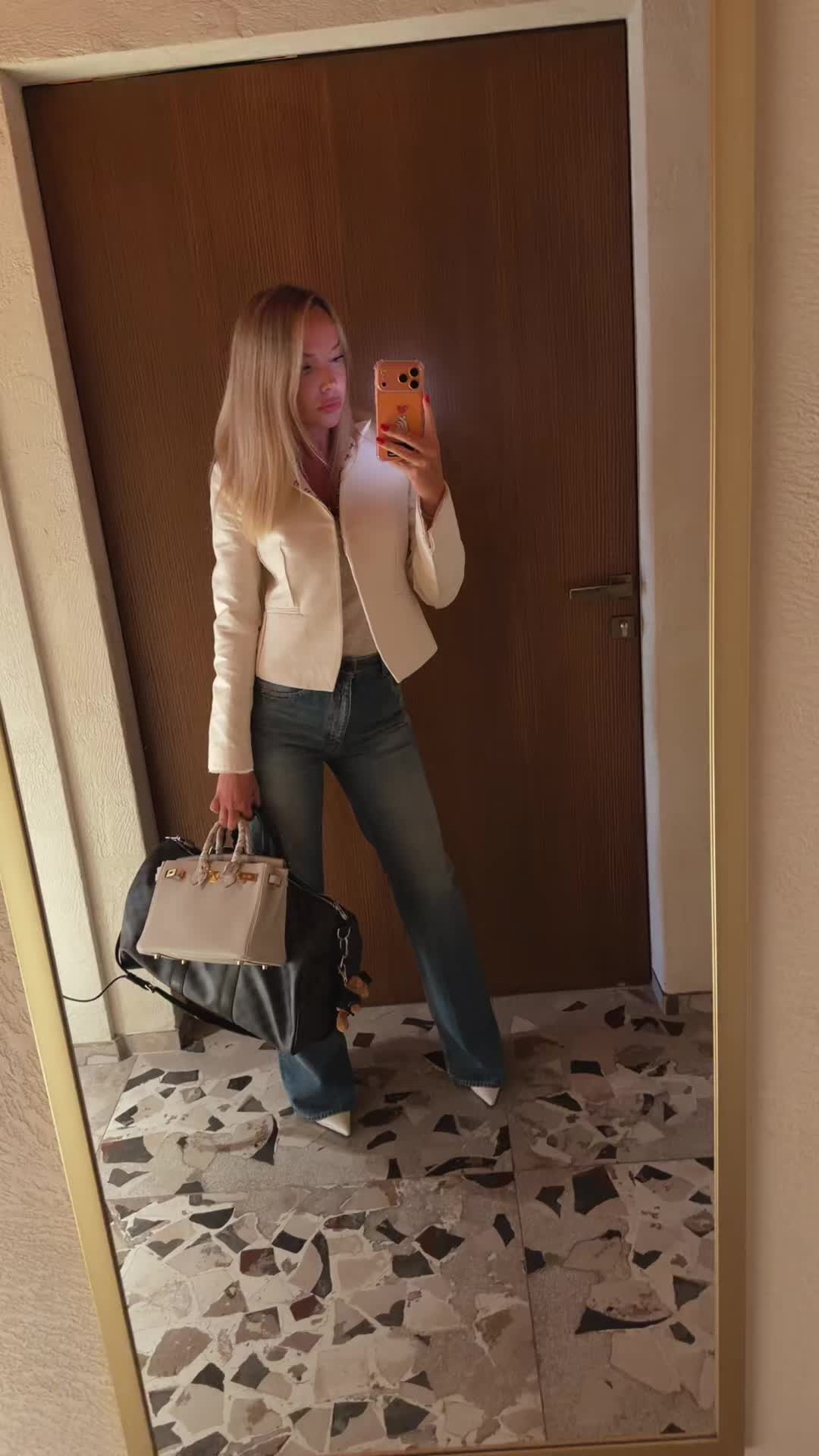 @Гюзель
