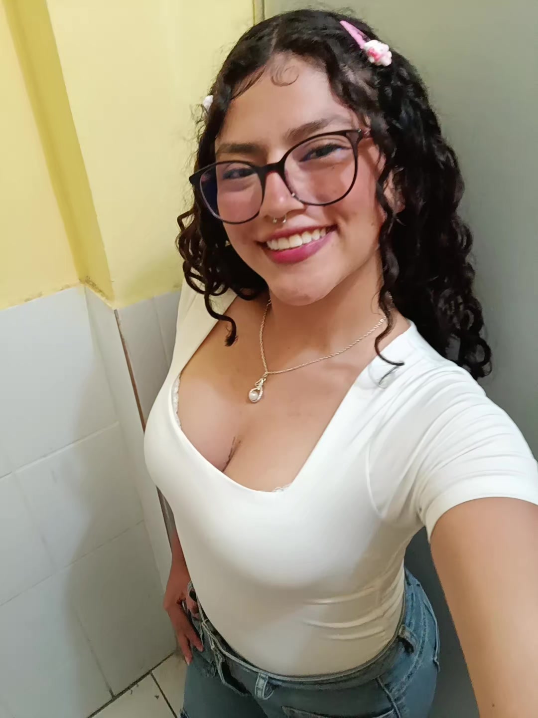 @Maju 🖤