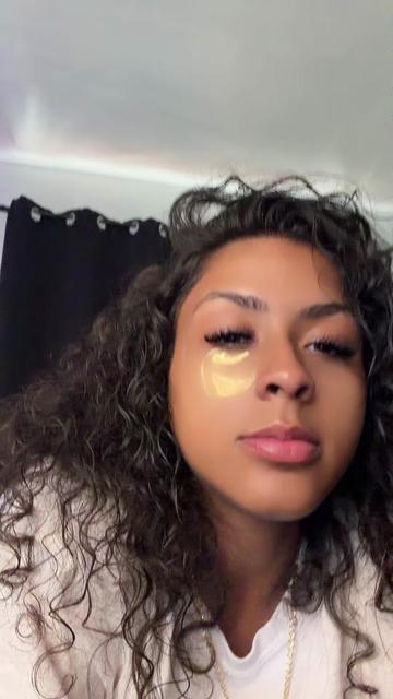 @LaRealAsh