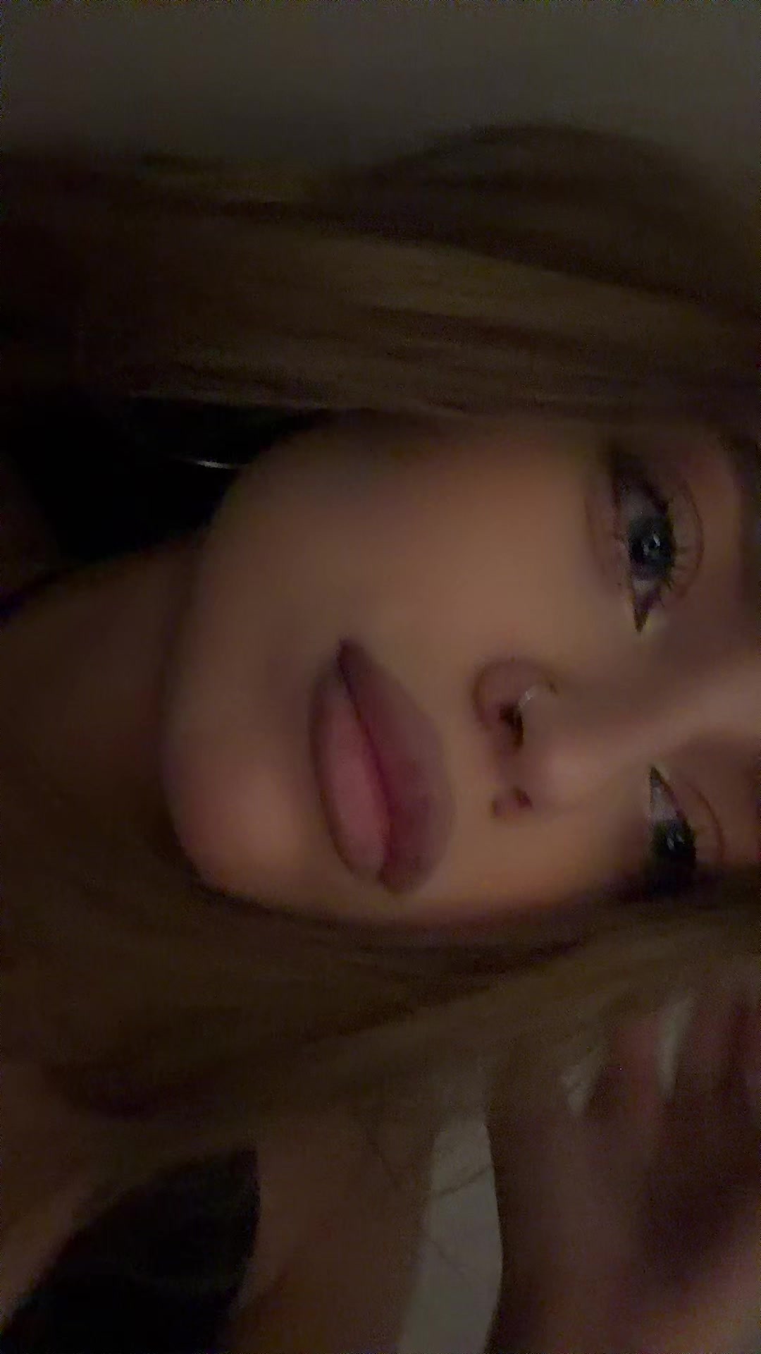@florra044