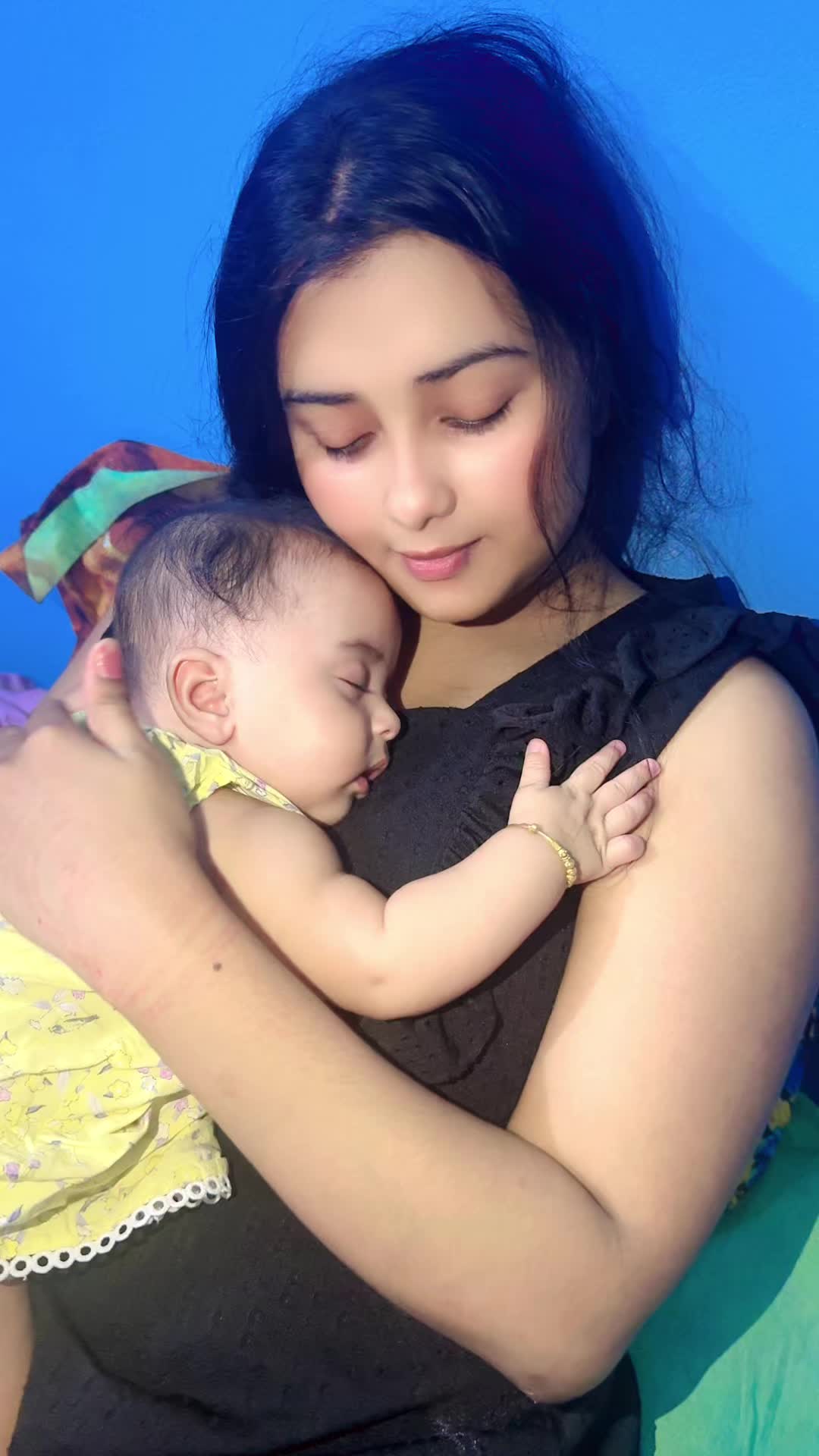 @Tasniya