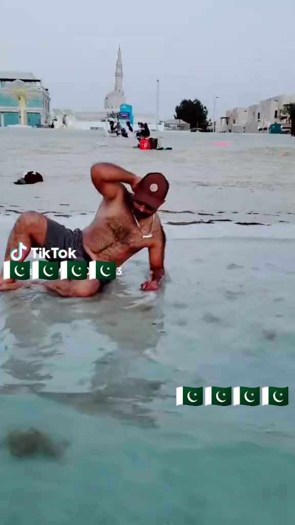 @ONLY Pakistani Daddy👍