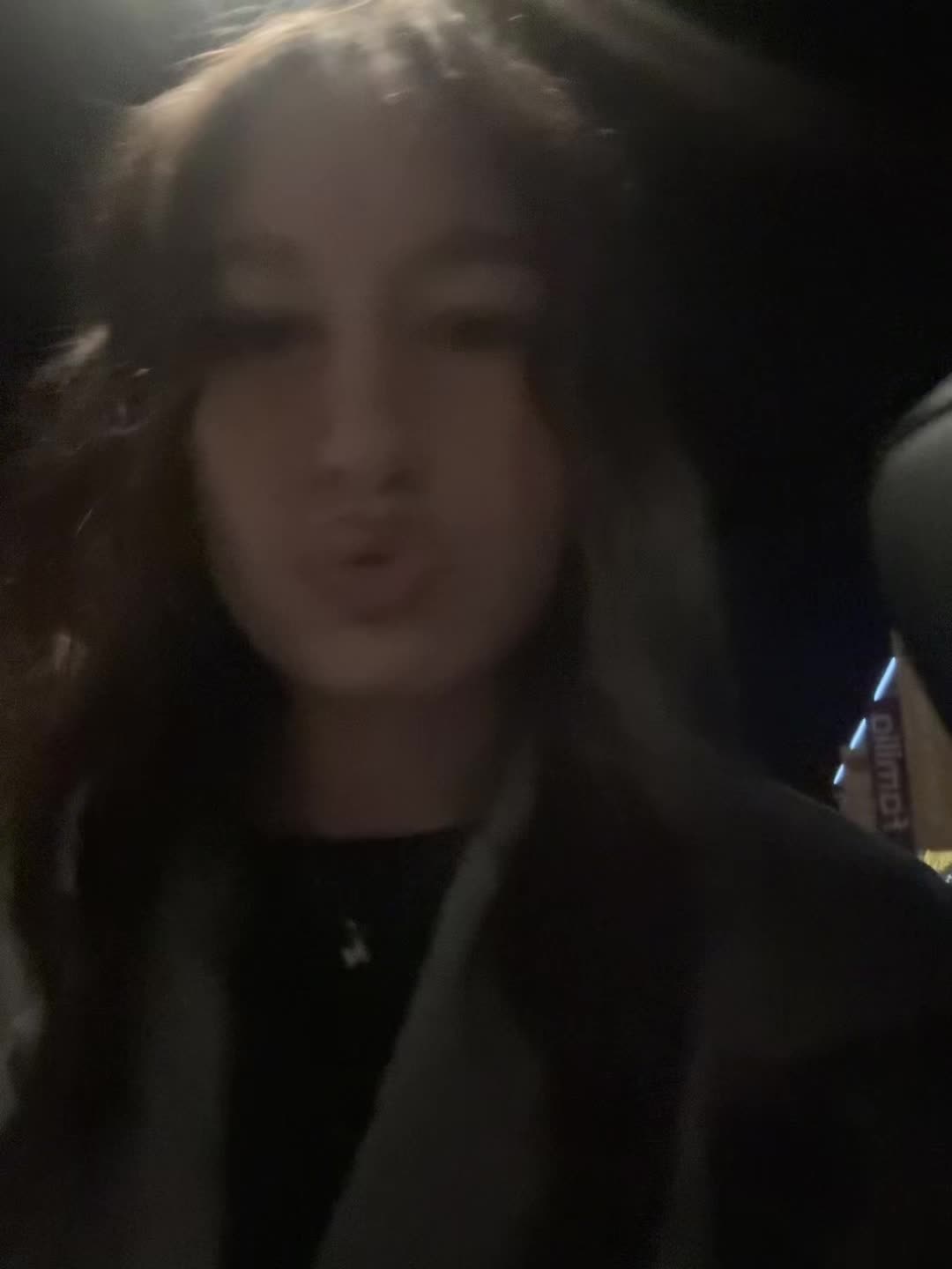 @. ᅠᅠᅠᅠ