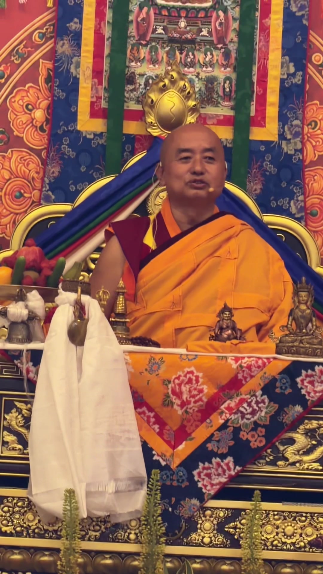 @꧁༺✨ V Bhutanese Guy ✨༻꧂