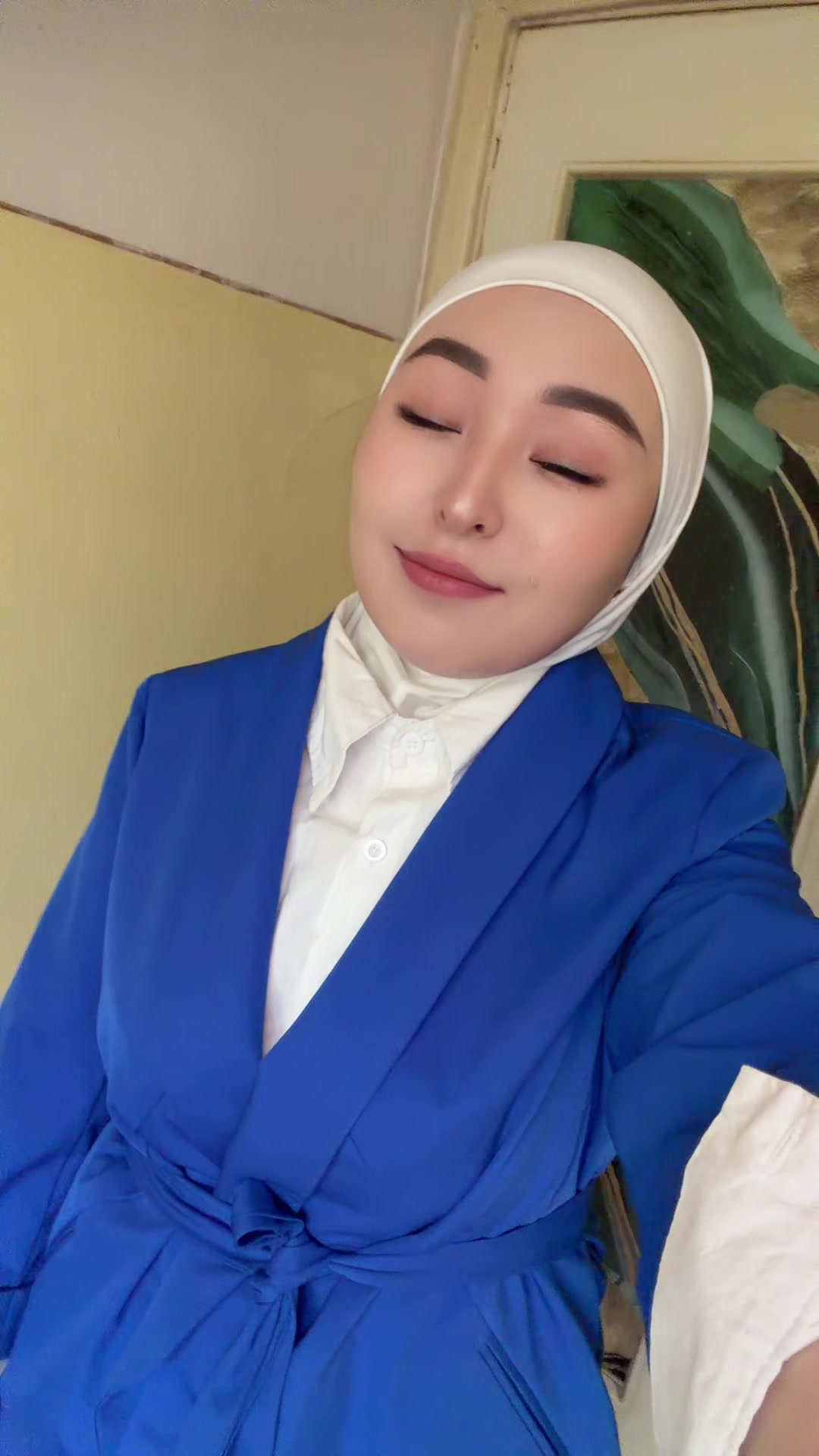 @Дастанова