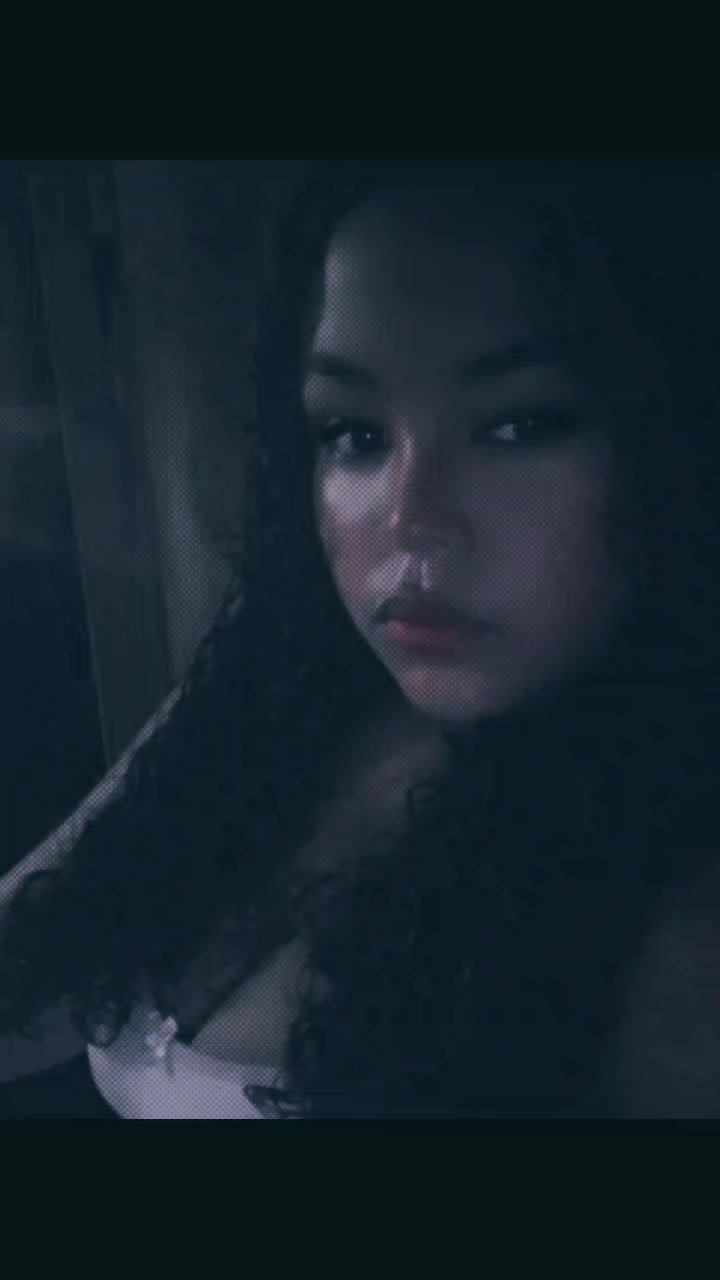 @Sofia 💋💜