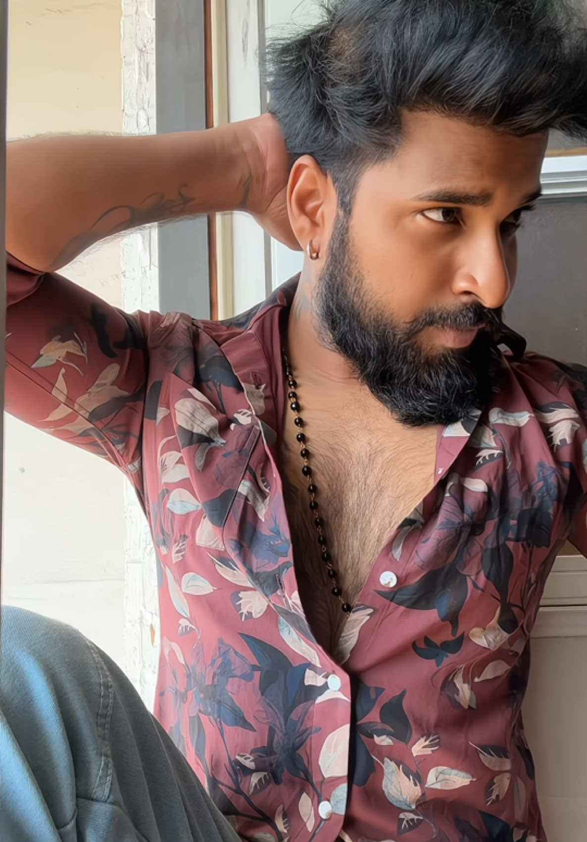 @Dhilak