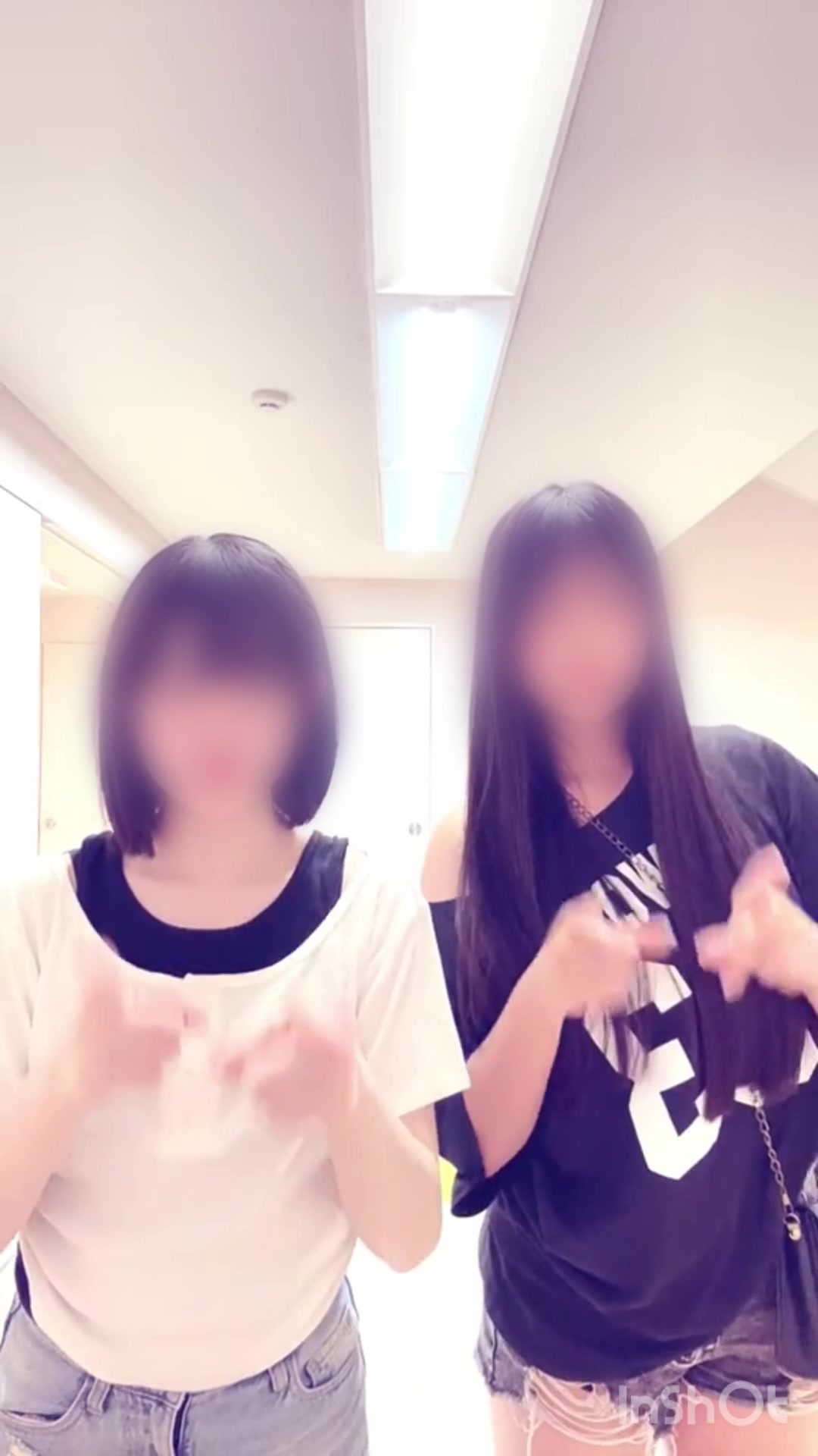 @๐
๐๐๐