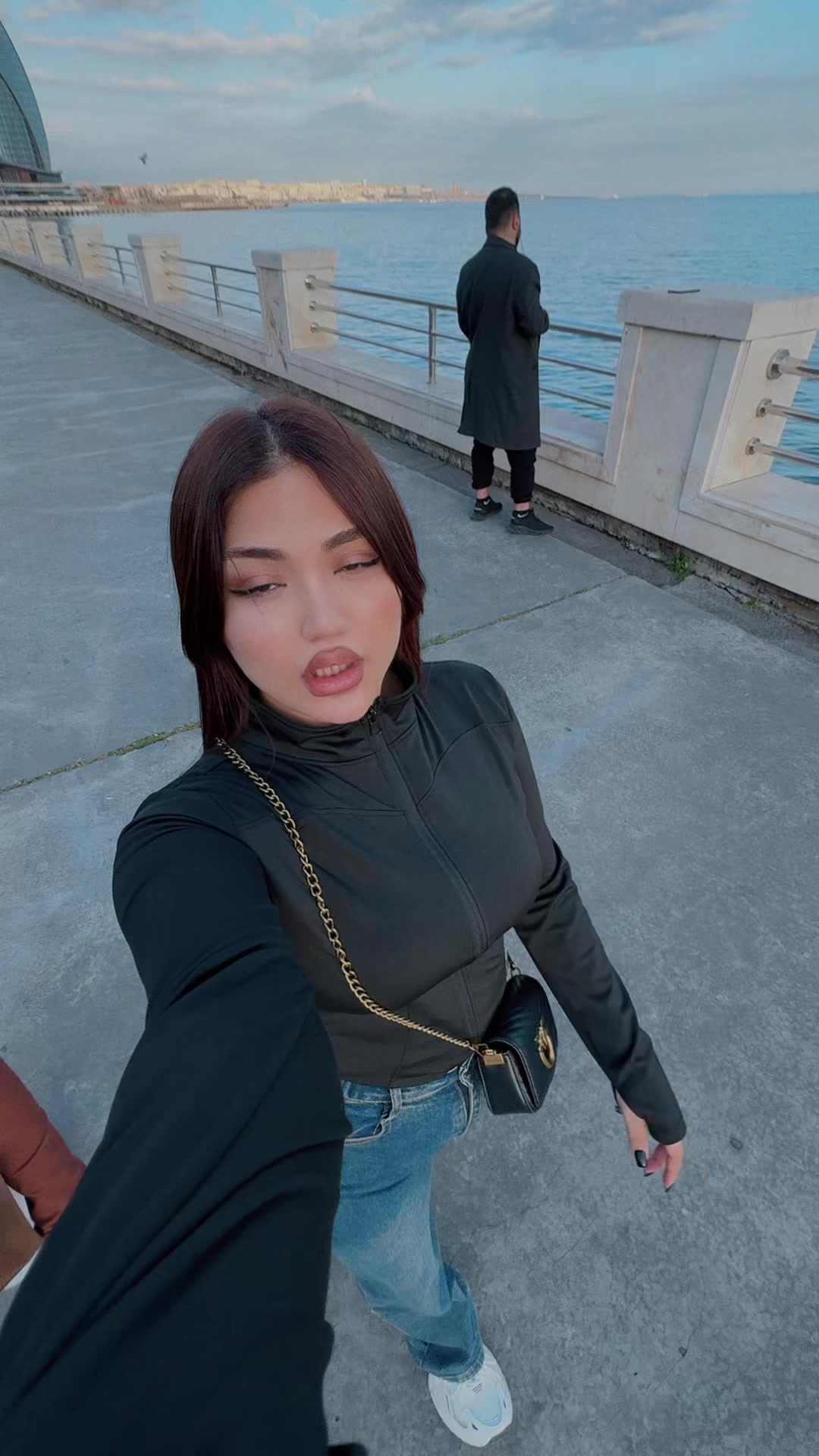 @jasmin13🦊