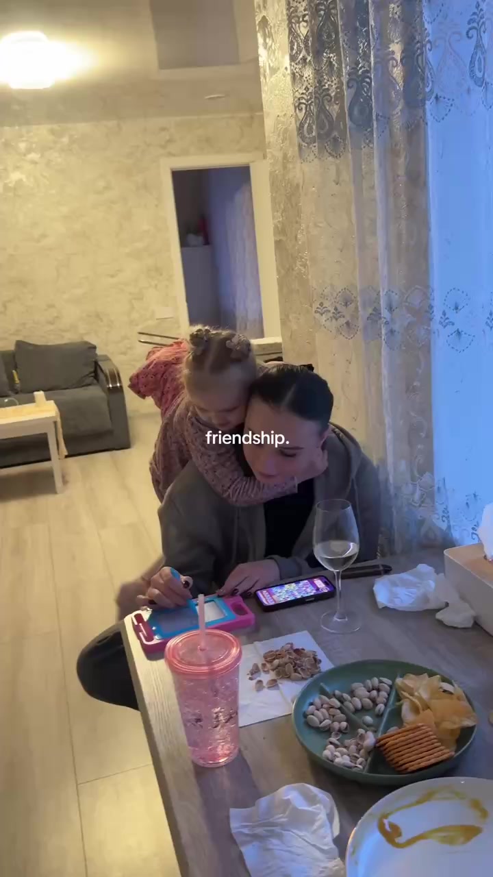 @Alyona30.10