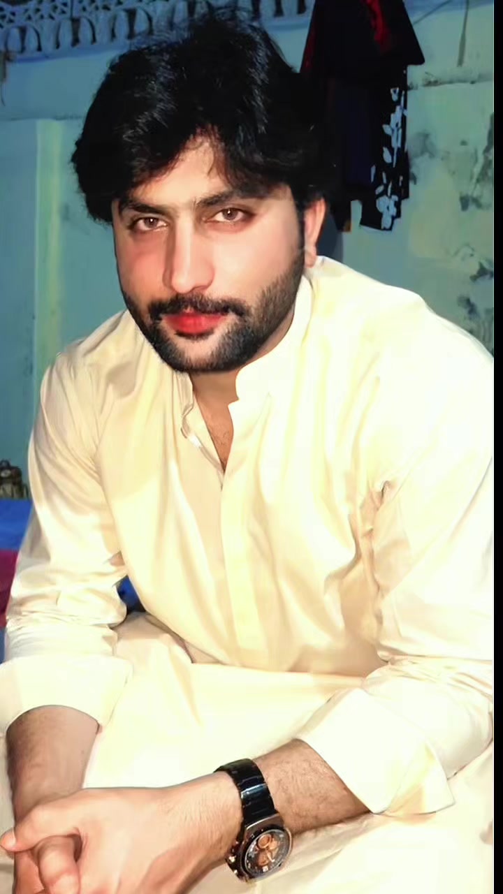 @salihsoomro_i_5