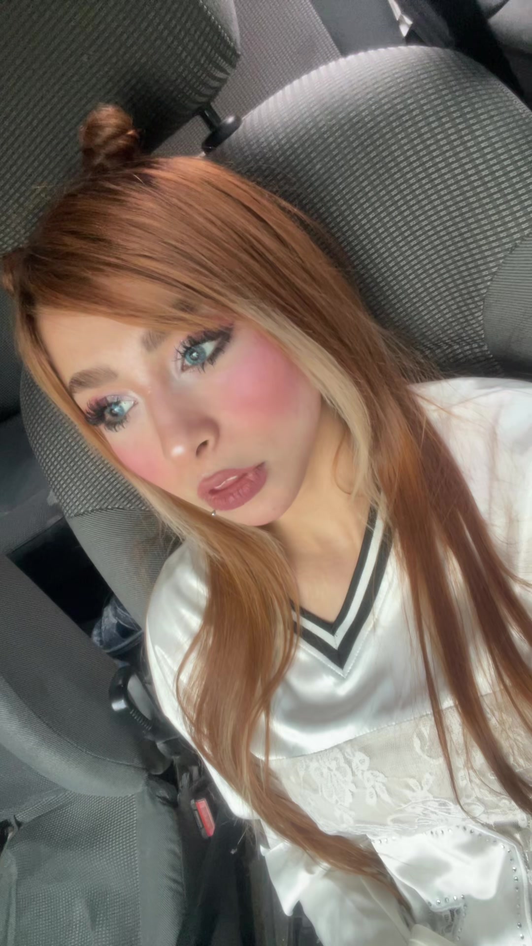 @iyasmnkitty