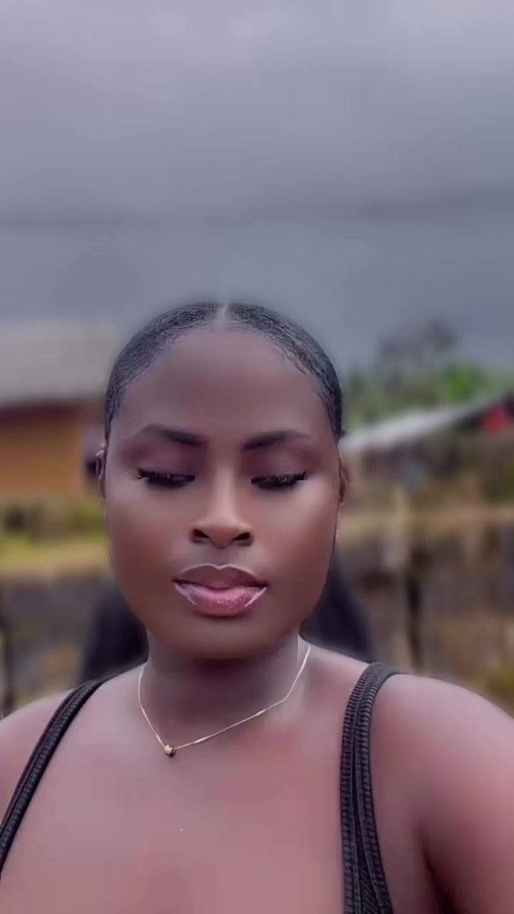 @Efya 🇨🇮Fila 🇬🇭❤️🙈