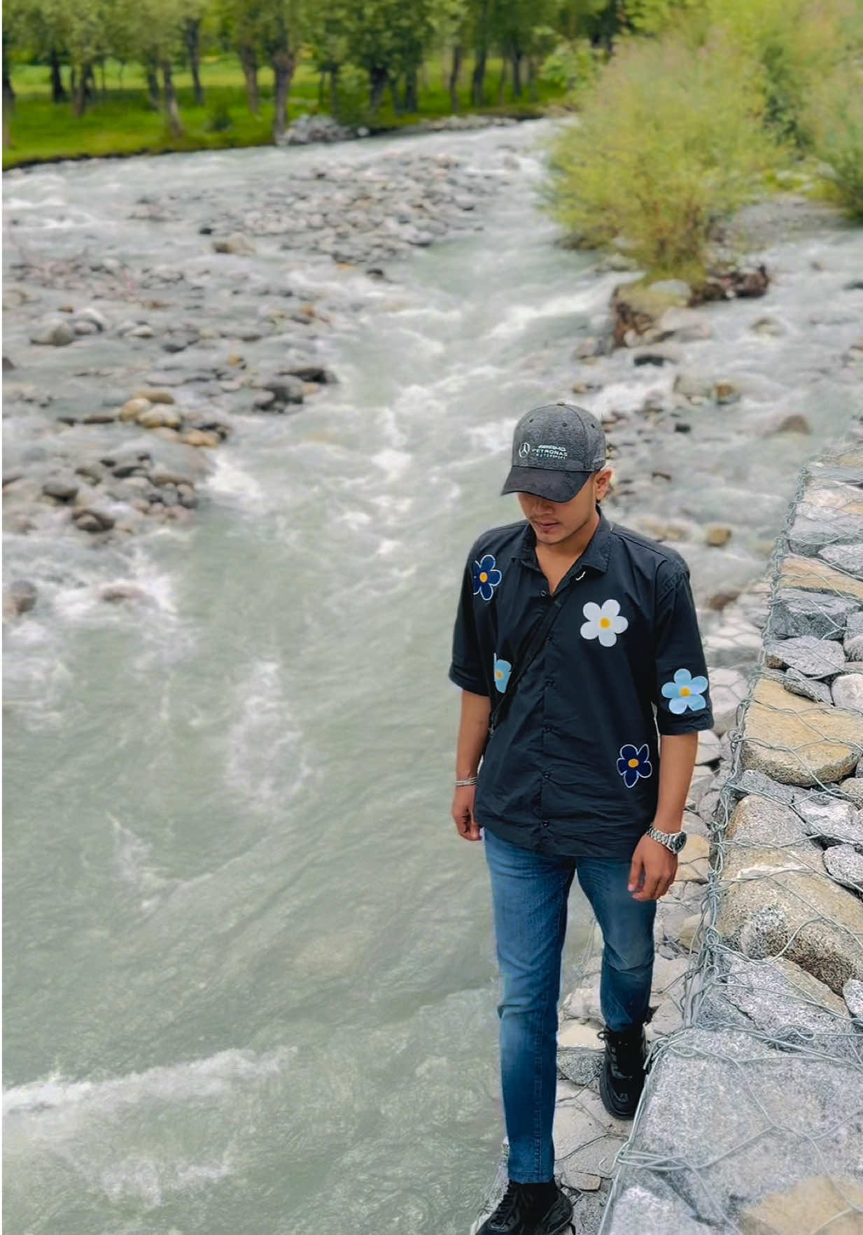 @KAMRAN HAYAT ⚜️