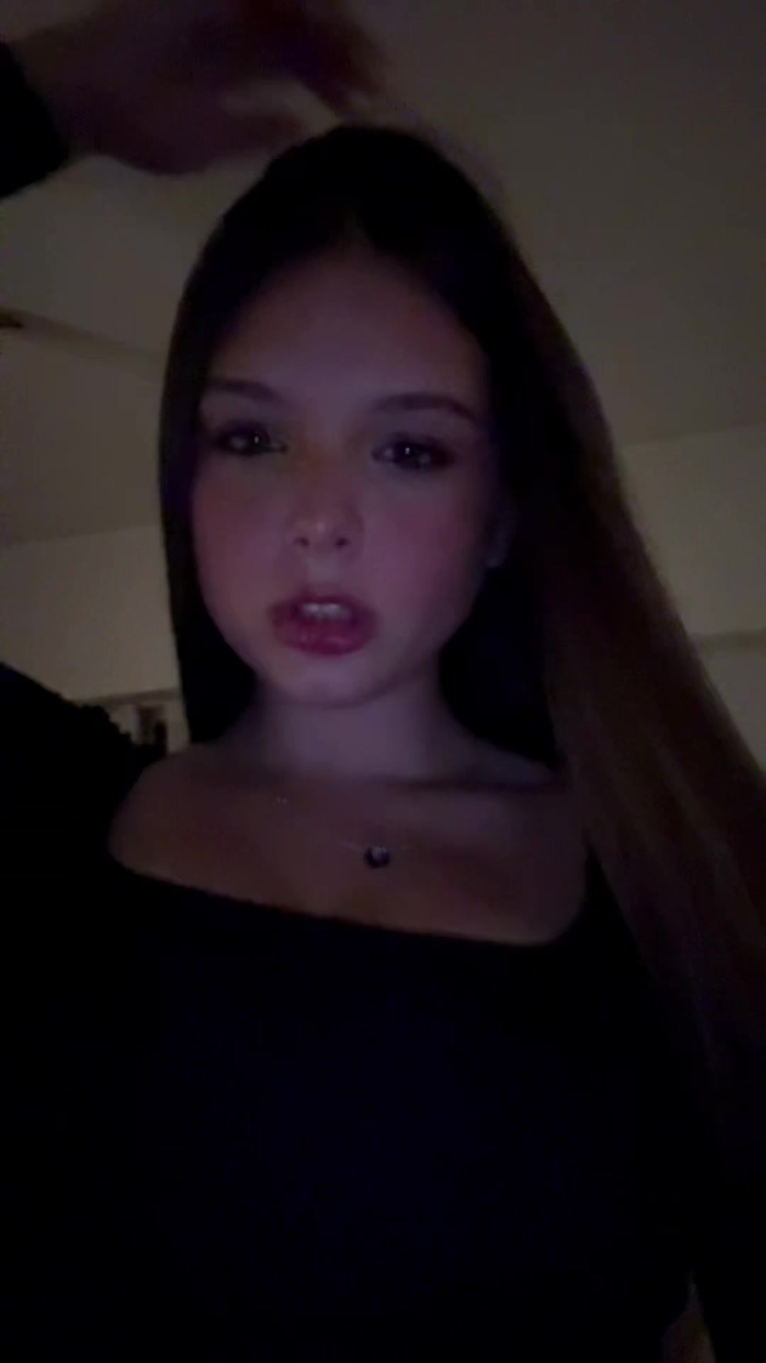 @Mo
