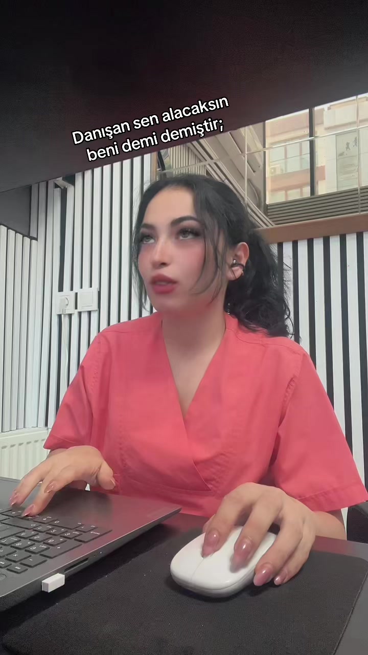 @B&uuml;şra Tuncer