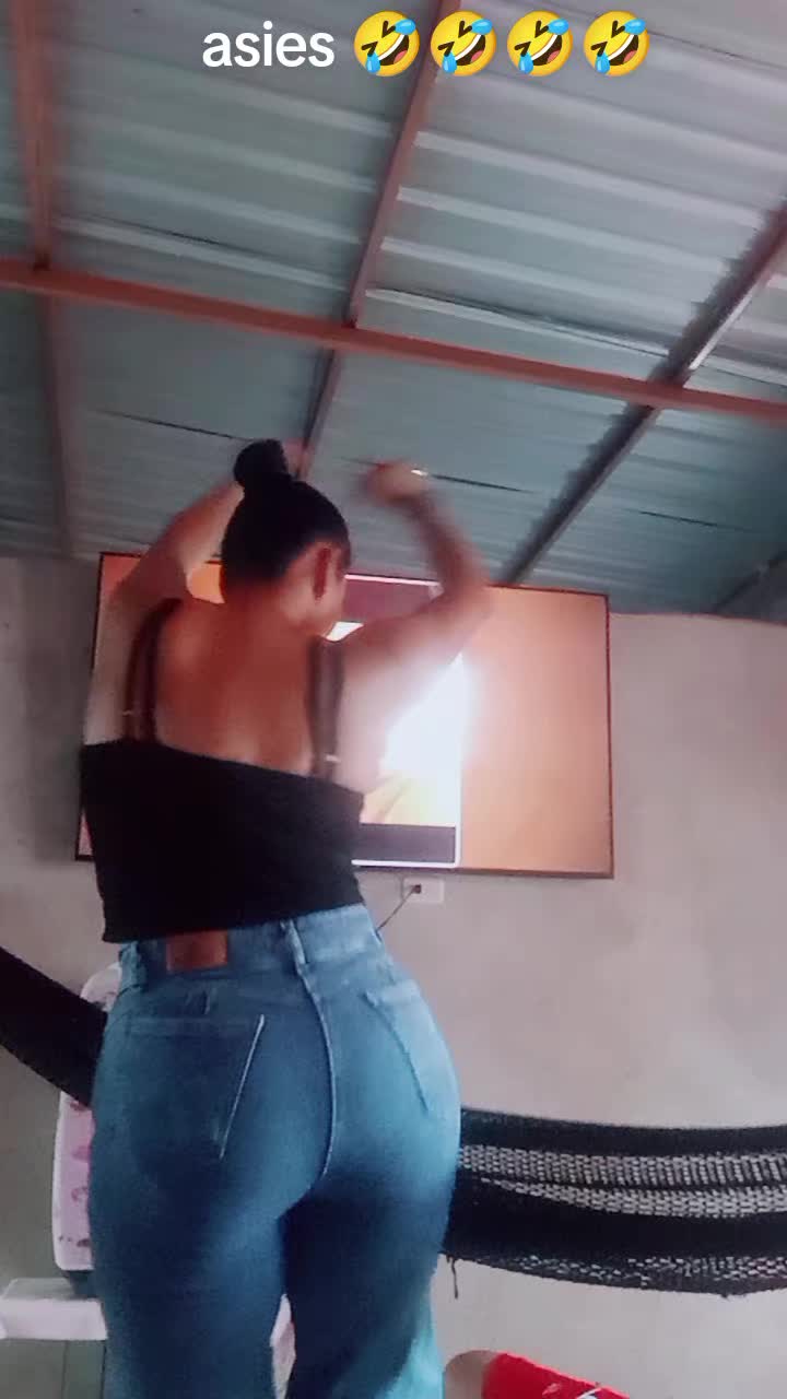 @María Castro ๐๐๐๐