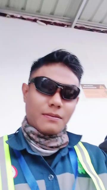 @09