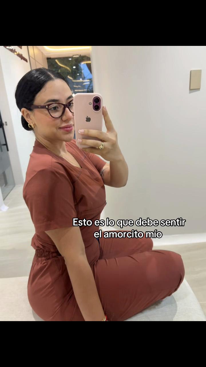 @Mar&iacute;a Ang&eacute;lica👩🏻&zwj;⚕️🦷✨