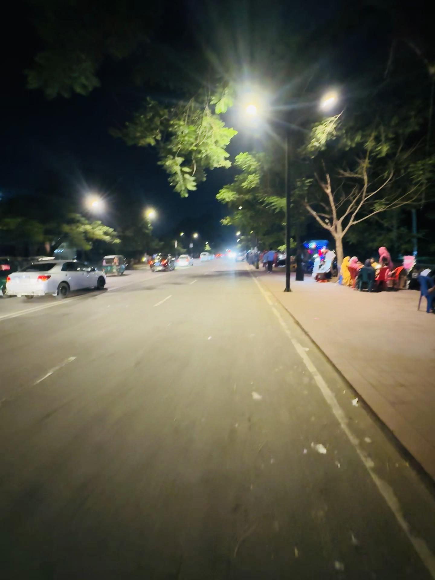 @𝑰𝑴𝑹𝑨𝑵🧃🥂 