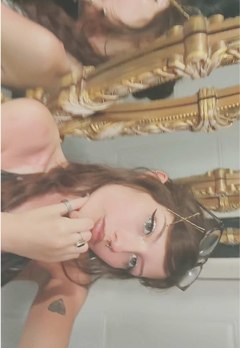 @fluttershysbushhair