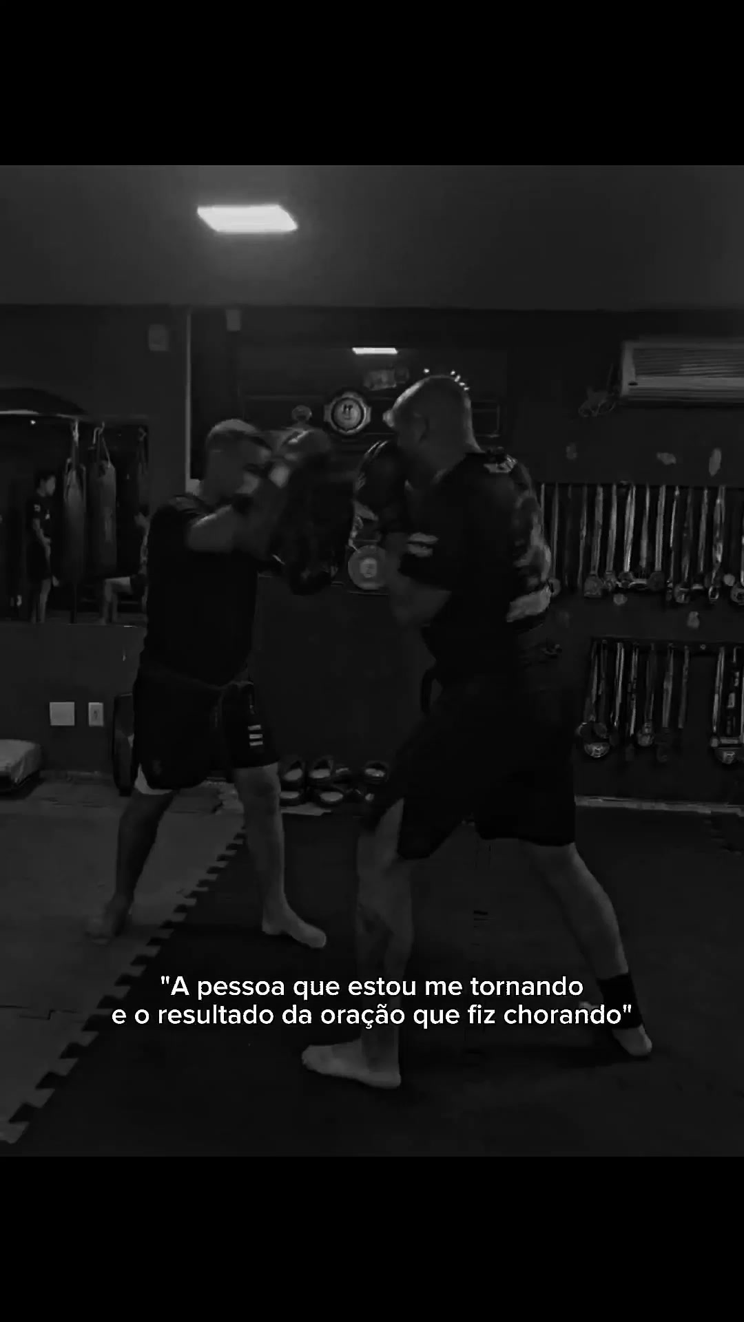 @Danilosimoess