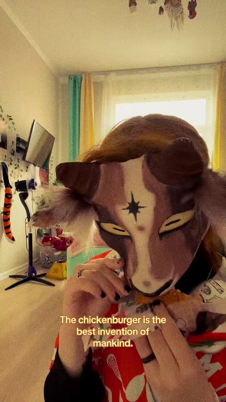 @⌁Nori🐐🐾╶⃝⃤