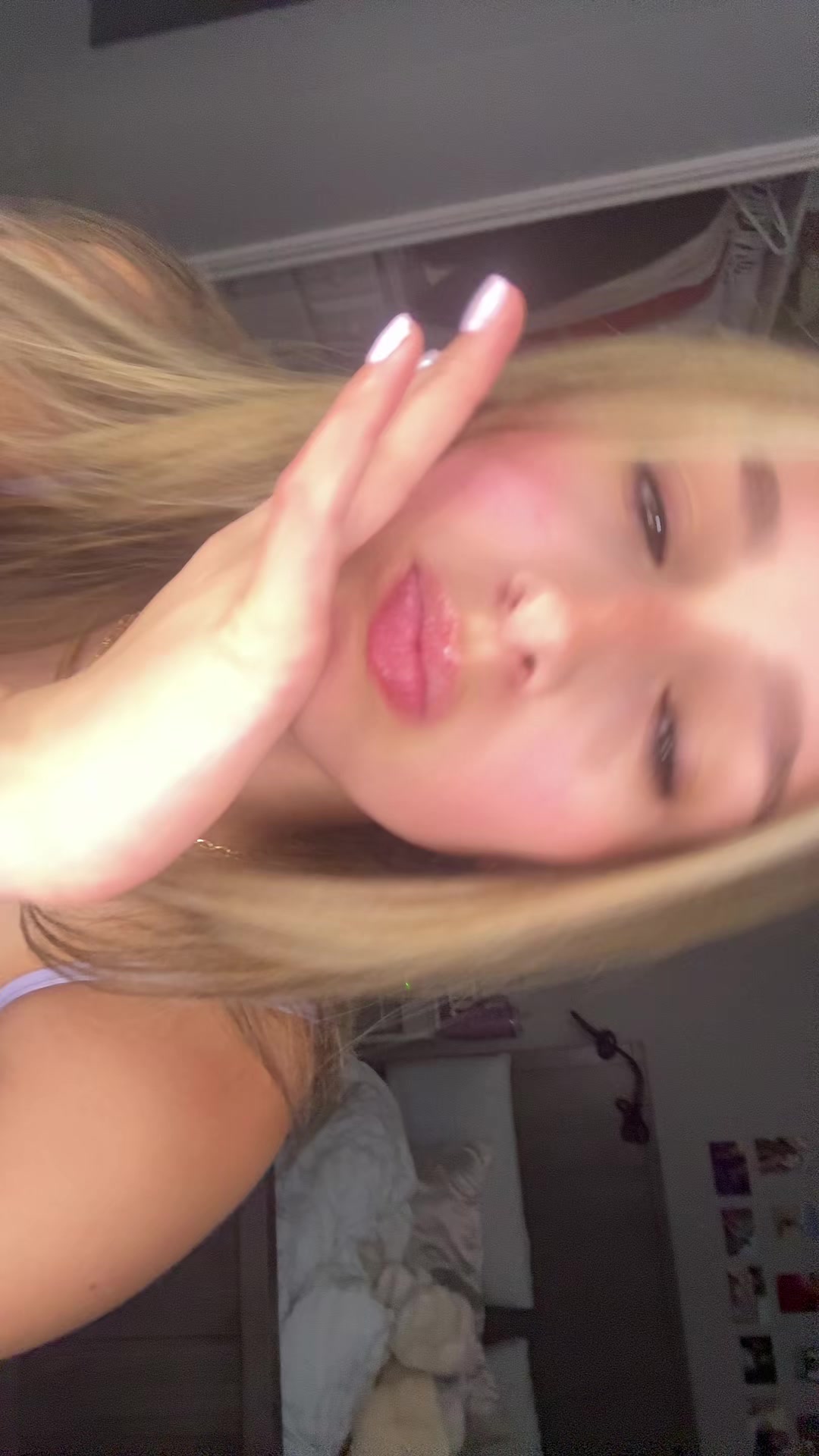 @chloslay 😈🌟