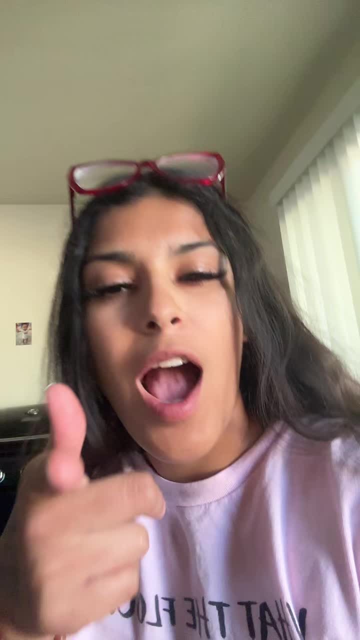 @Cynsantanax